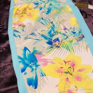 Spring floral print pencil skirt